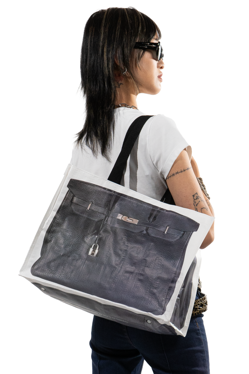 開発されすぎな街（ラスティックブラック）